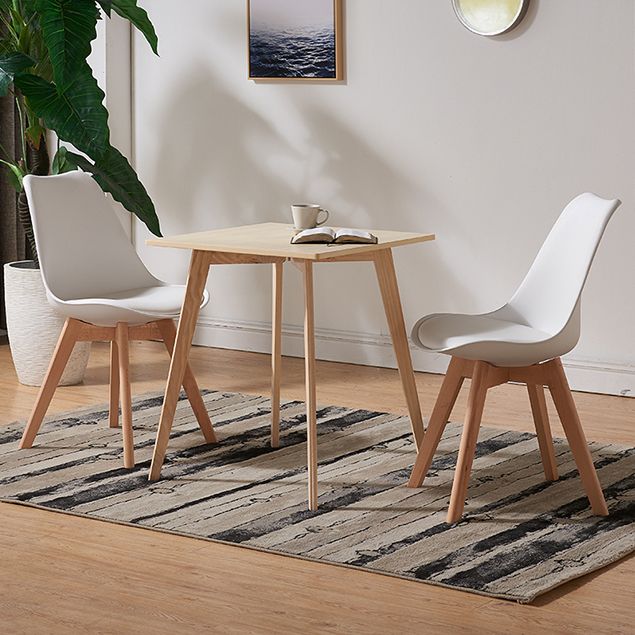 Sedia da pranzo scandinava 17 '' sedia a schiena solida con gambe in legno per uso domestico