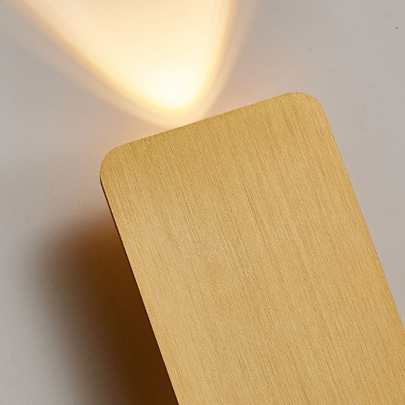 Postmodern Metal Wall Light 2 Lights Wall Sconce Light with Aluminum Shade