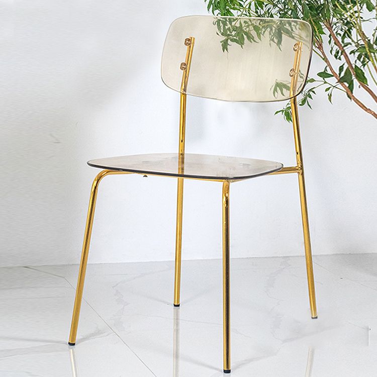 Chaises de salle à manger en métal de style nordique chaise sans bras en plastique pour restaurant