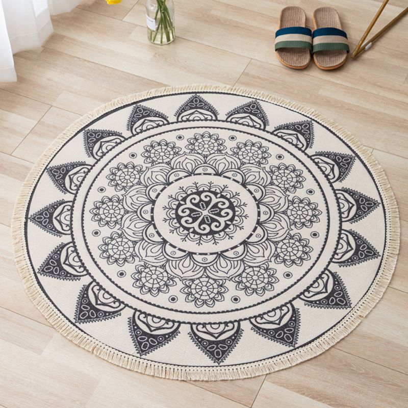 Bohemian Round Carpet Americana Pattern Indoor Rug Cotton Blend Fringe Area Rug for Home Decor