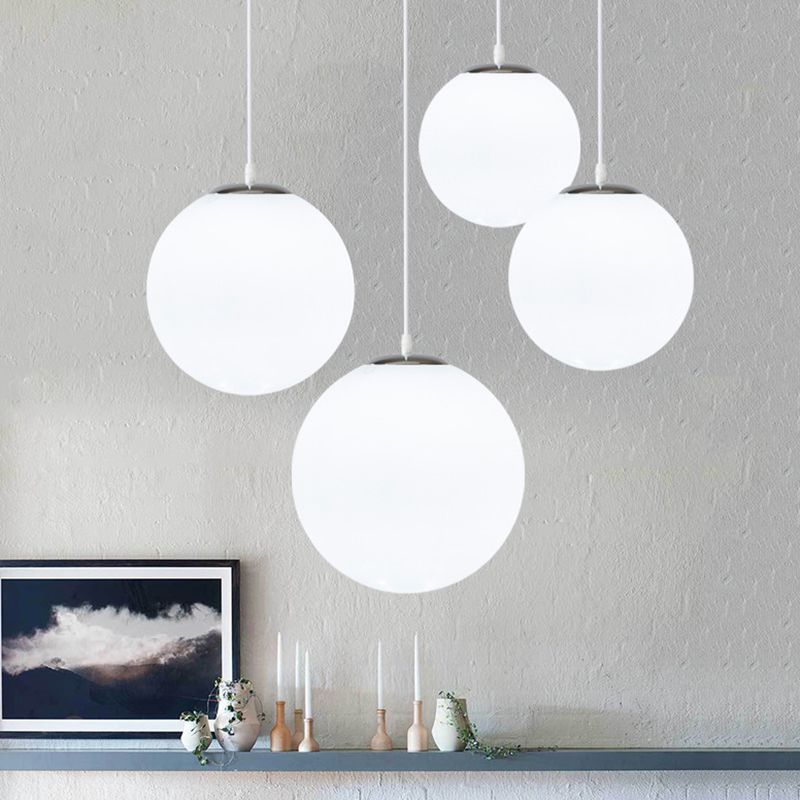 Assunzione per illuminazione a sospensione per il negozio di abbigliamento Globe in vetro MODERNA MODERNA IMPEGNA IN ASSEGGIO IN BIANCO