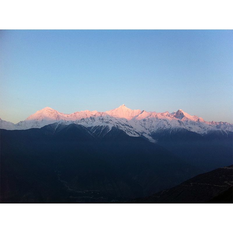 Early Morning Sunshine Mountain Mural Modern Stain-Proof Indoor Wall Art, Made to Measure