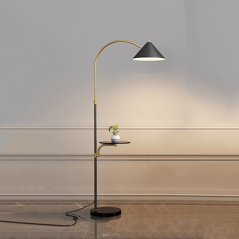 Noordse stijl metalen vloerlamp ijzeren tint bol vloerlicht met theetafel voor slaapkamer