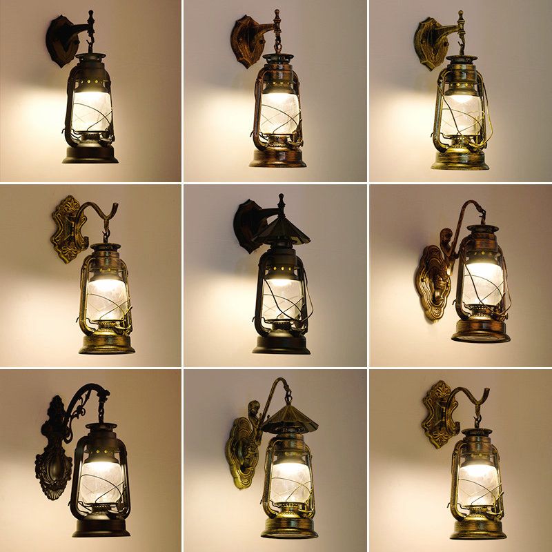 1-Light Wall Light Fixture Vintage Lantern Shaped Iron Kerosene Lighting for Restaurant