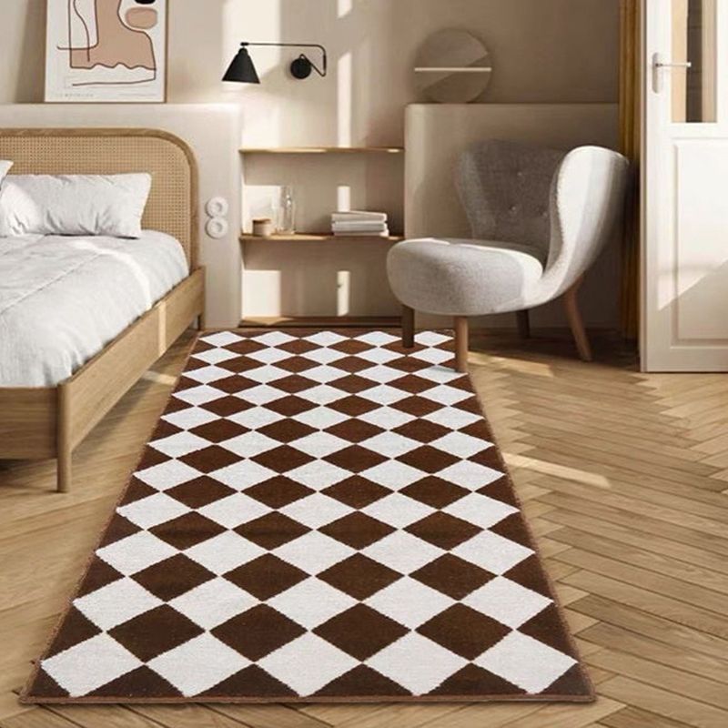 Brown Minimalist Rug Polyester Grid Rug Stain Resistant Rug for Home Decor