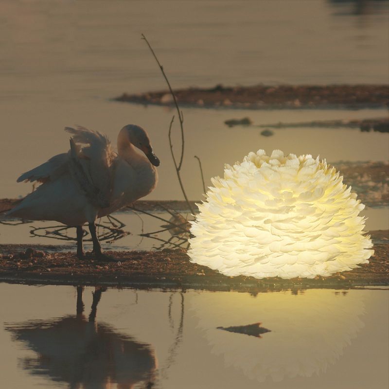 Weißer Blumenhänger Kronleuchter einfach