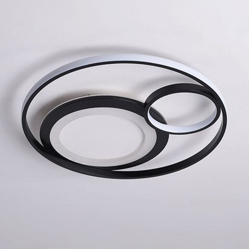 Minimalist LED Flush Mount Ceiling Fixture Black Circle Flush Mount Lighting with Metal Shade