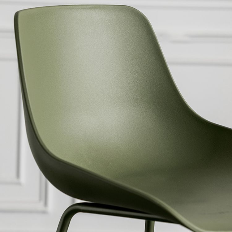 Modern Style Bar-stool Plastic Counter Bar Stool with Metal Legs