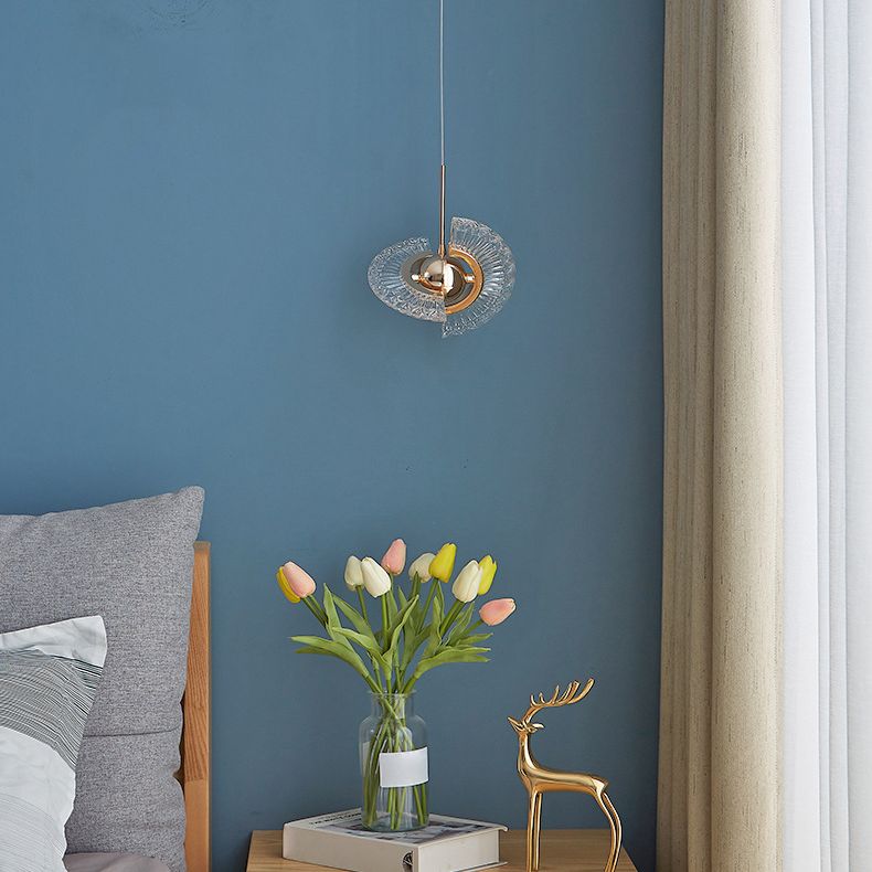 Gold geometrische LED-LED-Anhänger Licht im modernen Luxusstil Zine-Alloy-Hanglicht mit Acrylschatten