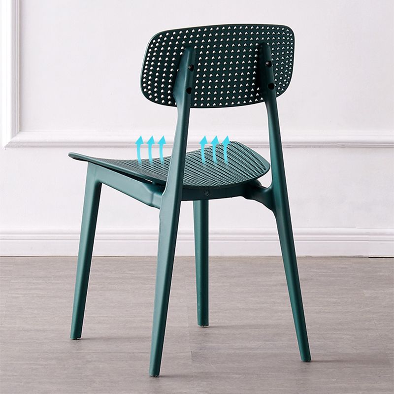 Sillas de comedor escandinavas sin brazos Silla auxiliar de plástico con respaldo abierto (juego de 4)