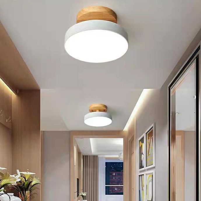 Halbbündig montierte Leuchte aus Trommelholz, schlichter LED-Deckenmontage-Beleuchtung