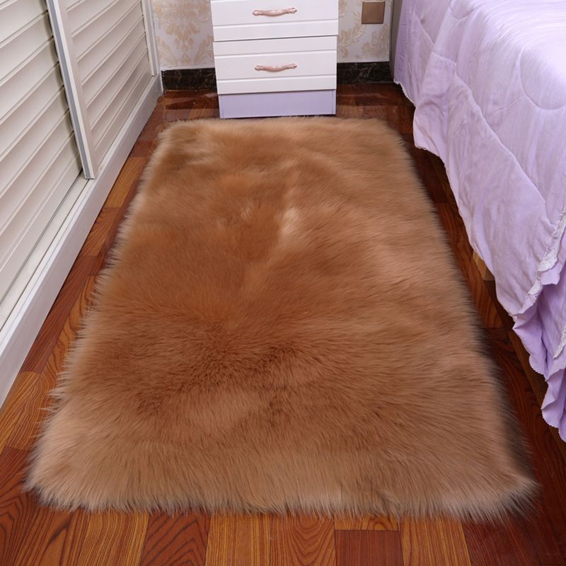 Stylish Solid Color Area Carpet Shag Polyester Area Rug Easy Care Rug for Bedroom