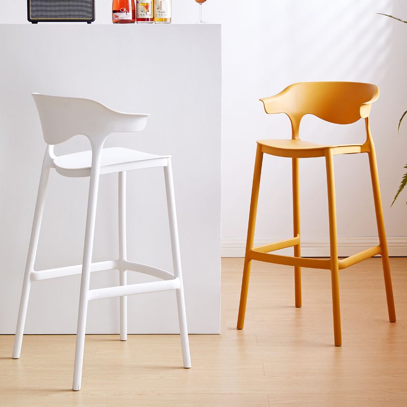 Tabouret de Bar en PP de Style scandinave, chaise de comptoir à siège carré pour Bar de cuisine