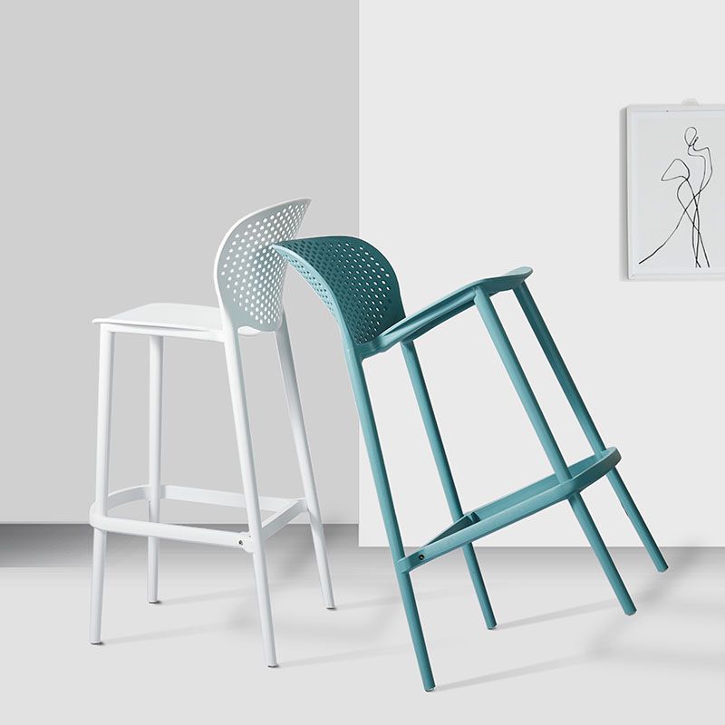 Contemporary Stackable Colorful Counter Stools Plastic Armless Indoor Bar Stool