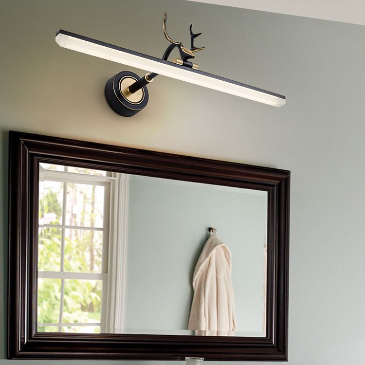 Accensione da parete a forma lineare Metal in stile postmoderno 1 lampada con doccia per doccia per doccia