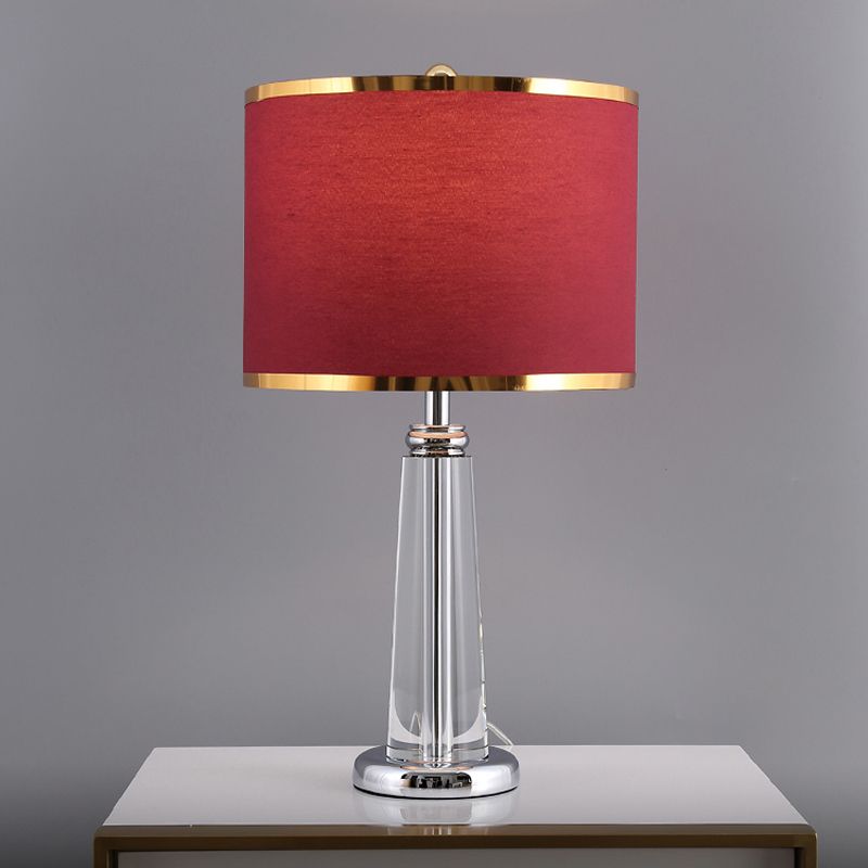 Lampada da comodino circolare bordeaux con paralume in tessuto tradizionale, 1 lampadina, lampada da tavolo da camera da letto con lampione in cristallo