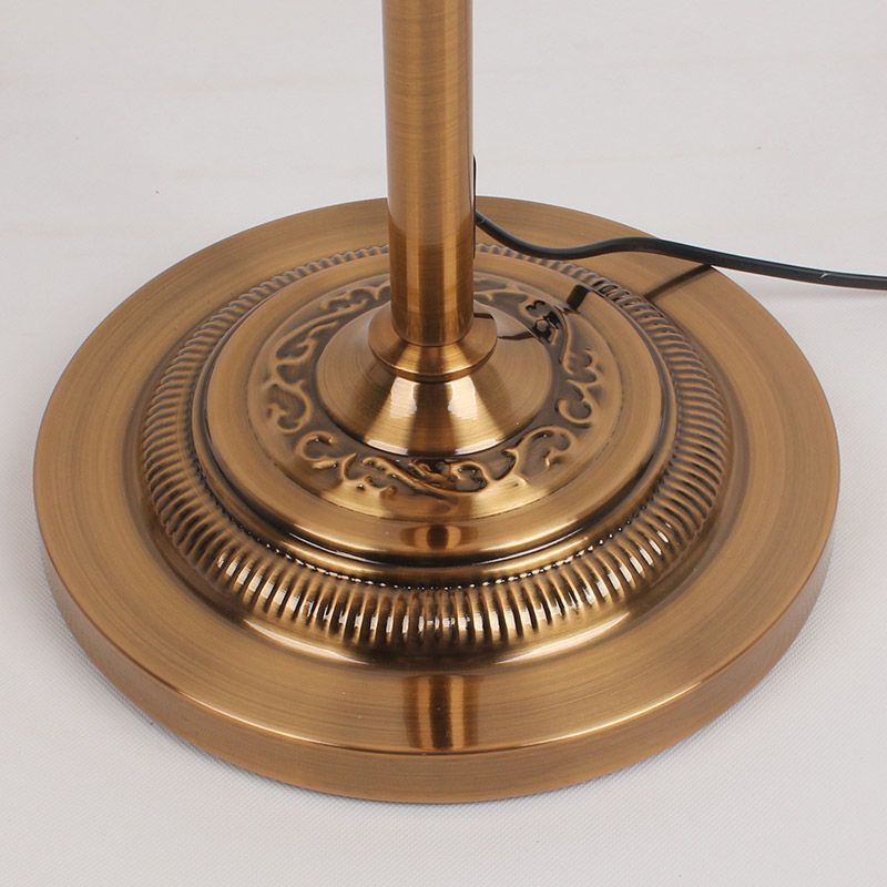 Moderne vloerlamp Huishoudelijke vloerverlichting met stofschaduw voor zitkamer