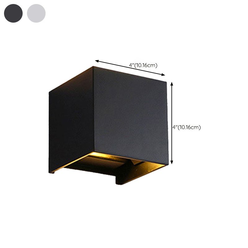Square Shape Wall Lamp Modern Style Metal 2 Lights Sconce Lamp in Black/White
