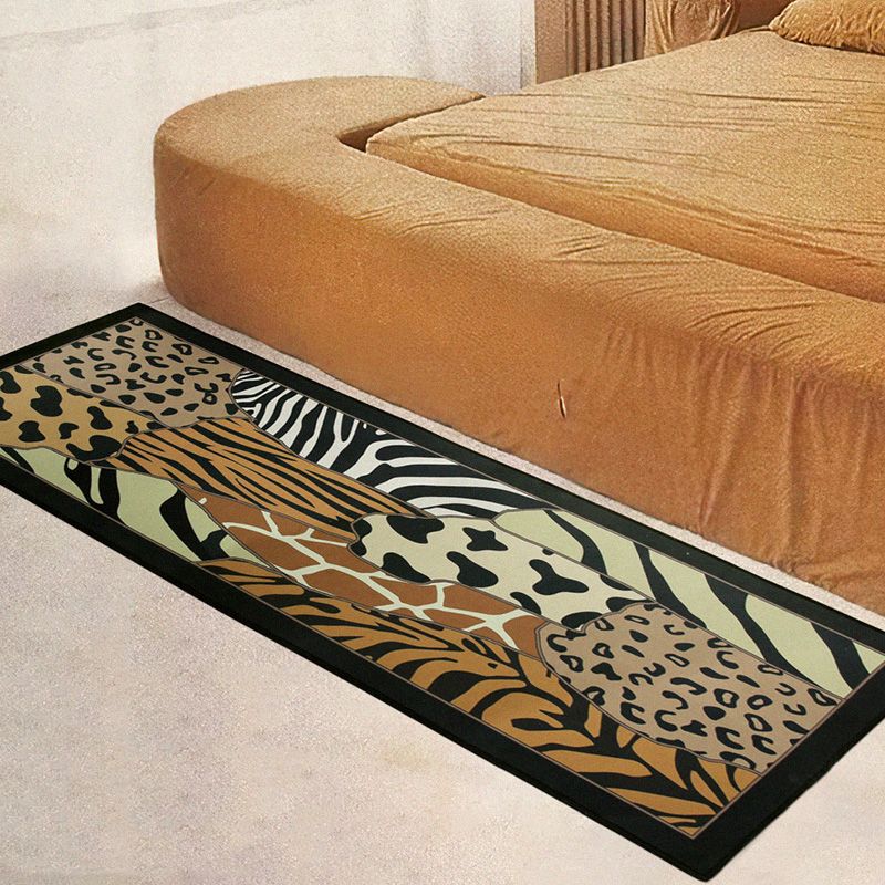 Creative Leopard Printed Carpet Polyester Indoor Rug Stain Resistant Area Carpet for Home Decoration