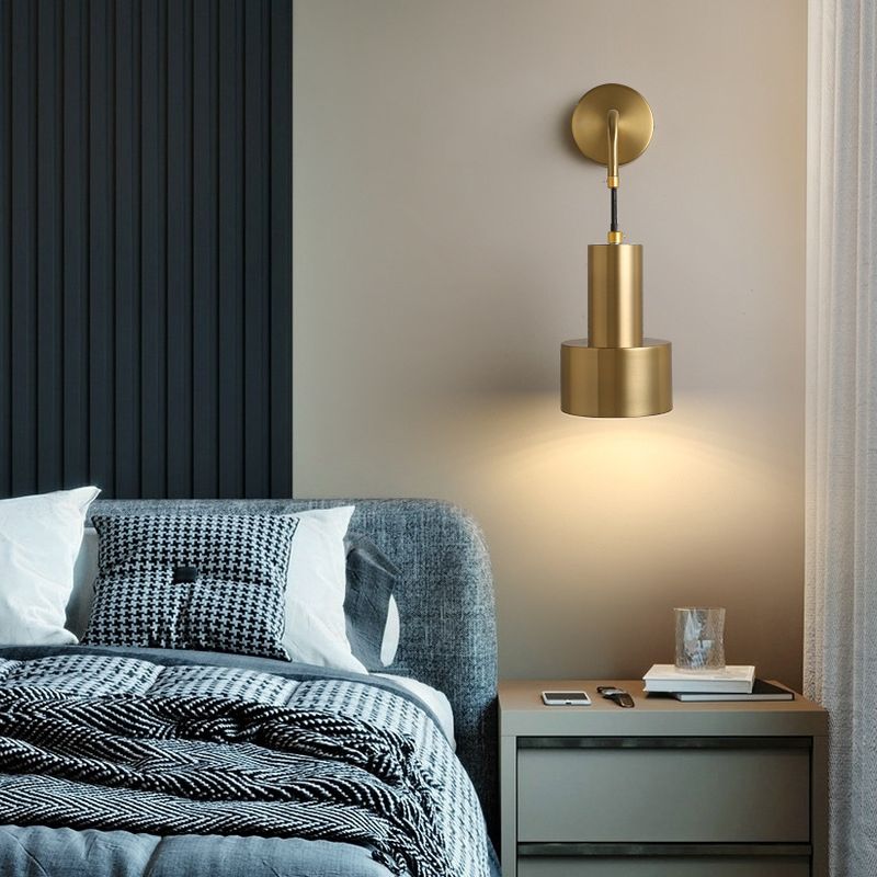 Modern Wall Sconce Metallic Wall Light Fixture with Adjustable Arm