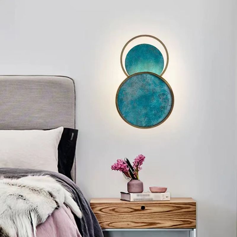 Modern Style Wall Lamp 1-Light LED Wall Mount Lamp with Glass Shade for Bedroom