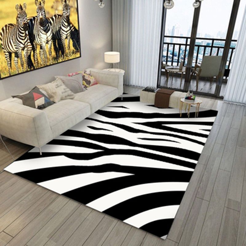 Zwart modern binnen tapijt polyester zebra print tapijt vlekbestendig vloerkleed voor woningdecoratie