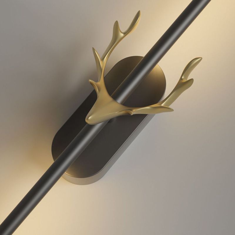 Modern Style Linear Shape Wall Sconce Metal 1 Light Sconce Lighting in Black for Bedroom