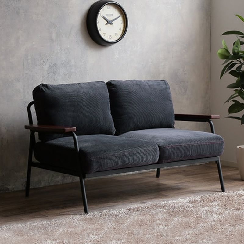 Loose Back Square Arm Classic Industrial Settee for Apartment and Living Room