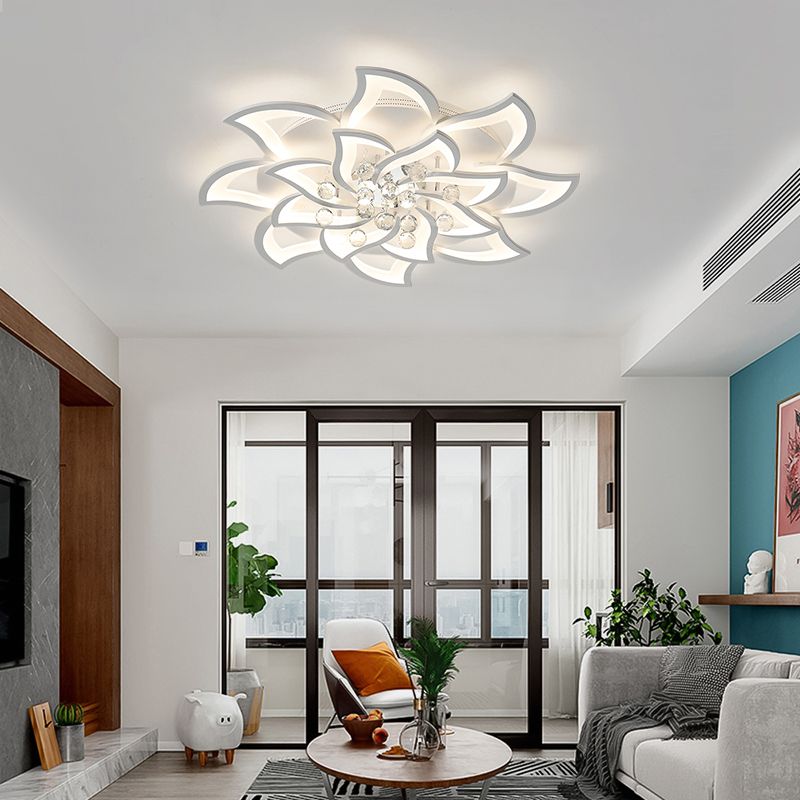 Blossom Metall Flushmount Licht Zeitgenössische weiße Flush Deckenleuchte mit Kristallkugel