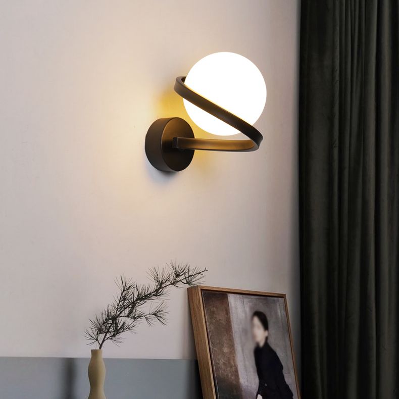 Moderne minimalistische globale muur gemonteerd verlichting metaal 1 lichte wandlampen met glazen schaduw