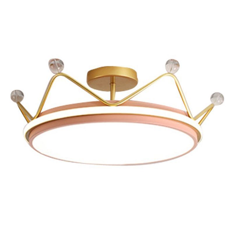 Metalen kroon dicht bij plafondlamp Moderne LED Semi Flush Mount Light Fixture voor kinderslaapkamer