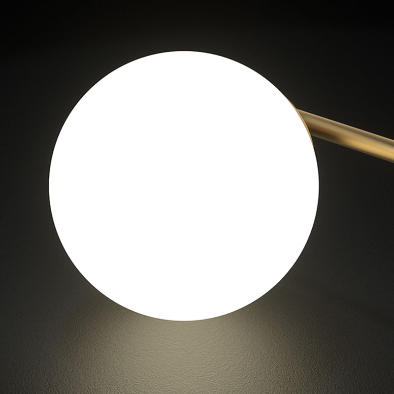Gebogener Tisch Licht minimalistische Opalkugelglas 2-Bulb-Messing Nacht Stand Lampe für Schlafzimmer
