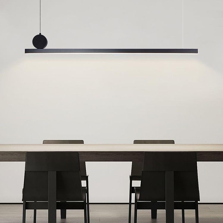 Lineare Inselleuchte moderne Metall -Einzelhellinsel Deckenleuchte in Schwarz