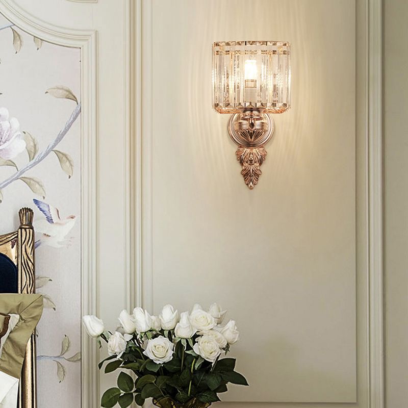 1 Light Square Wall Mount Light Contemporary Clear Crystal and Metal Wall Sconce with Carved Backplate in Rose Gold