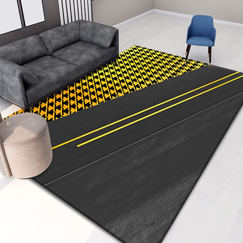 Black Modern Rug Polyester Grating Indoor Rug Stain Resistant Rug for Home Decor