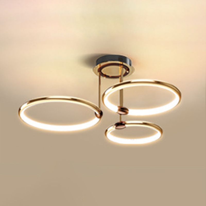 Metal Ring-Shaped Suspended Lighting Fixture Modern LED Pendant Light Kit in Gold