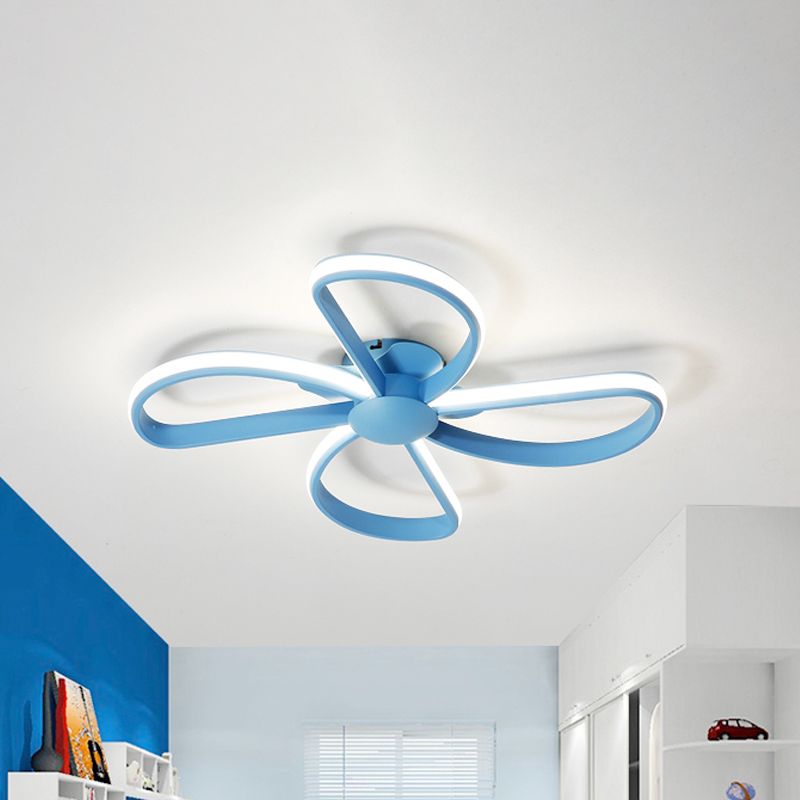 Blossom Shape LED Flush Mount Light Nordic Stylish Metal Ceiling Lamp for Kid Bedroom