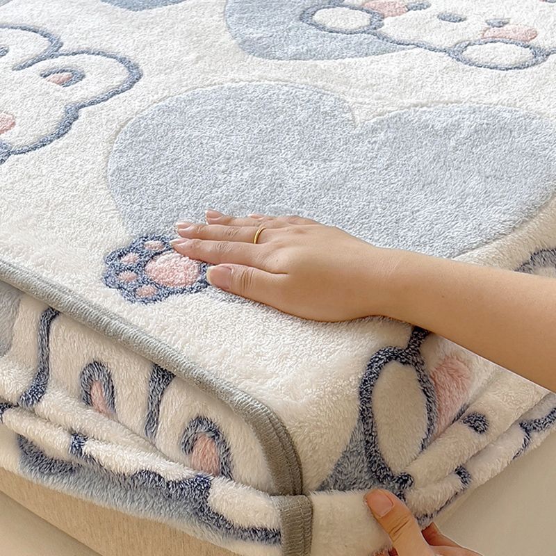 Animal Print Super Soft Modern Fitted Flannel Sheet for Bedroom