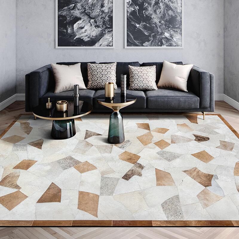 Beige Geometric Pattern Area Rug Cowhide Area Carpet Stain Resistant Rug for Home Decoration