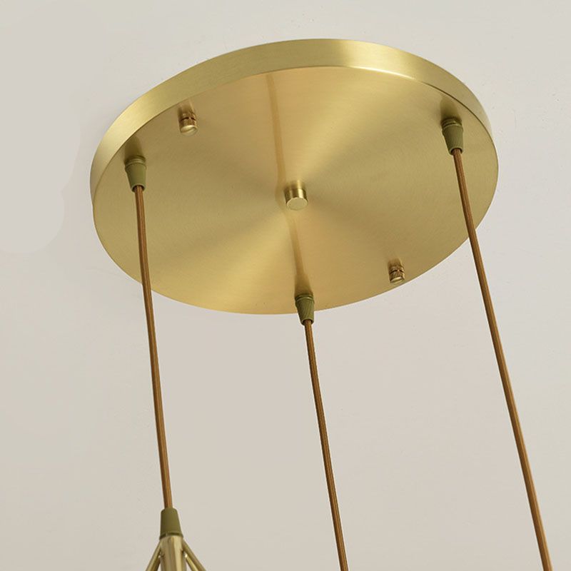 Luminaires suspendus à 3 légers avec nuance de cage, nordique de style cluster de style simple Lumière pour intérieur