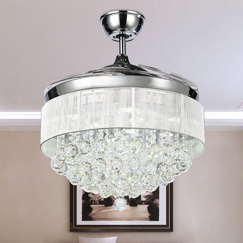 35,5 "W Facetted Crystal Orb LED Lüfterlampe moderne silbergeklopfte Schlafzimmer Halbflush Deckenleuchte mit 3 Klingen