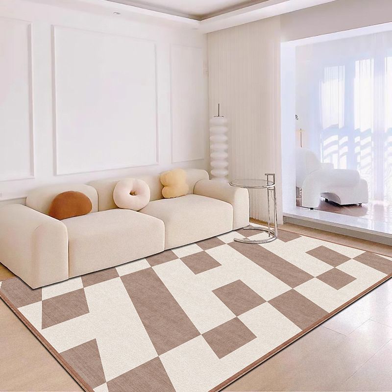 Brown Pattern Rug Polyester Modern Rug Non-Slip Backing Rug for Home Decor