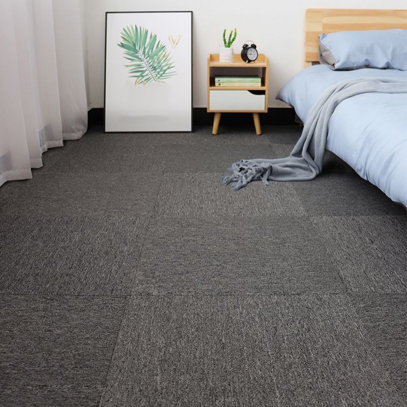 Modern Carpet Floor Tile Self Adhesive Level Loop Stain Resistant Carpet Tile
