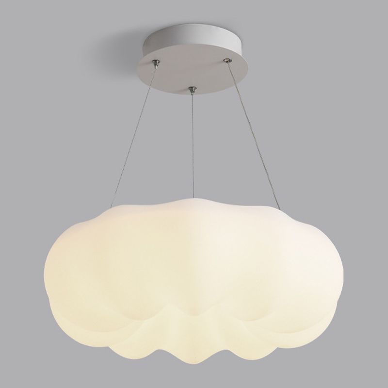 Chambre suspendue suspendue en métal LED de lustre nordique en blanc