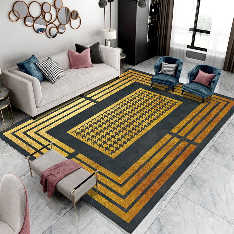 Dark Grey Modern Rug Polyester Graphic Indoor Rug Non-Slip Backing Rug for Living Room