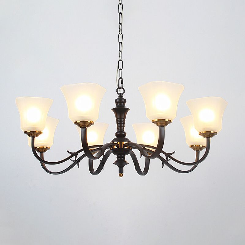 3/4/6 Bulbes de chambre à coucher Plafond lustre rétro Éclairage de pendentif noir avec une teinte en verre givré de cloche laiteuse