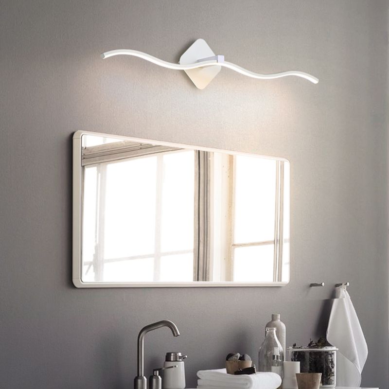 Modern Simple Fashion Style Linear Shade Wall Sconce Metal 1 Approches légères
