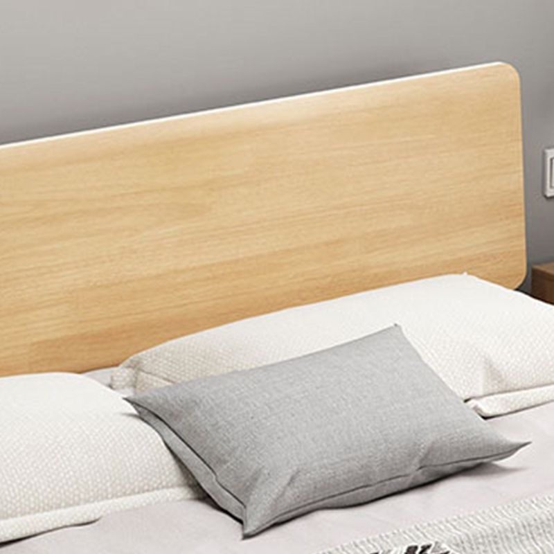 Scandinavian Penal Bed with Rectang Penal Headboard and Wooden Legs