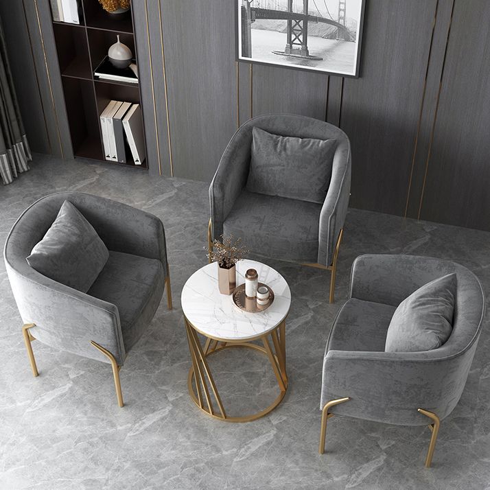 Silla de comedor de metal de estilo nórdico, sillas laterales tapizadas sin brazos para uso doméstico