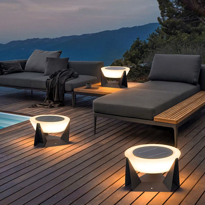 Circle Contemporary Waterproof Pillar Light in Black for Courtyard